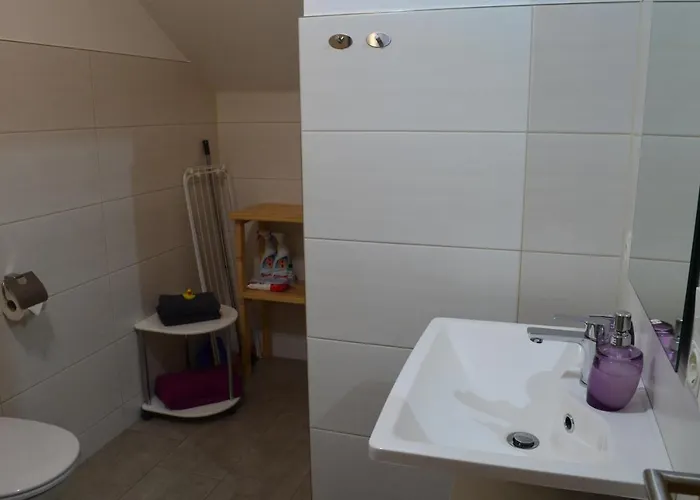 Klein & Fein Apartment Schlitters