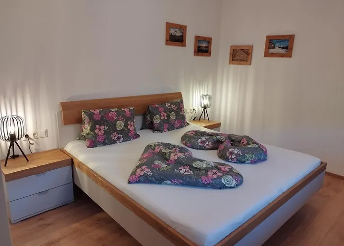 Klein & Fein Apartamento